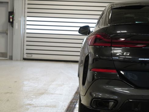 Used 2026 BMW X6 xDrive40i image 10