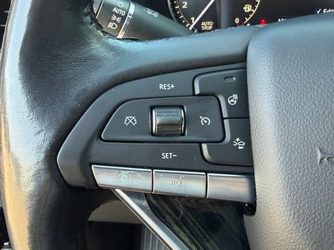 Used 2021 Cadillac XT6 Premium Luxury FWD image 32
