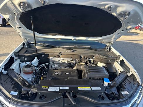 Used 2022 Volkswagen Atlas SE w/ Panoramic Sunroof Package image 27