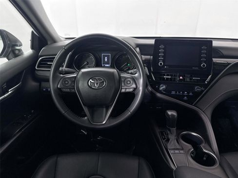 Certified 2023 Toyota Camry SE w/ Convenience Package image 32