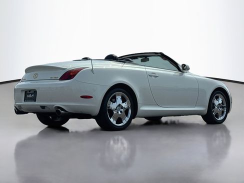 Used 2005 Lexus SC 430 Convertible w/ Preferred Accessory Pkg RWD image 7