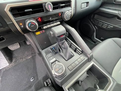 New 2025 Toyota Tacoma TRD Off-Road image 9