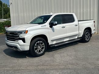 Used 2024 Chevrolet Silverado 1500 High Country w/ Technology Package AWD/4WD video 2