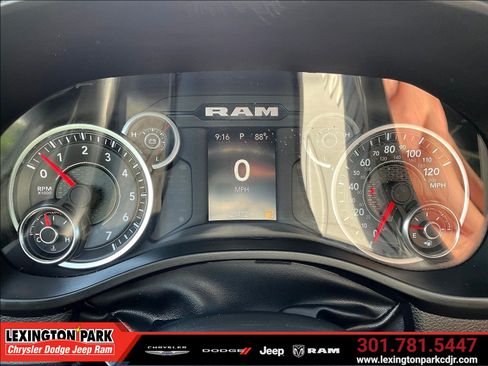 Used 2023 RAM 1500 Big Horn AWD/4WD image 14