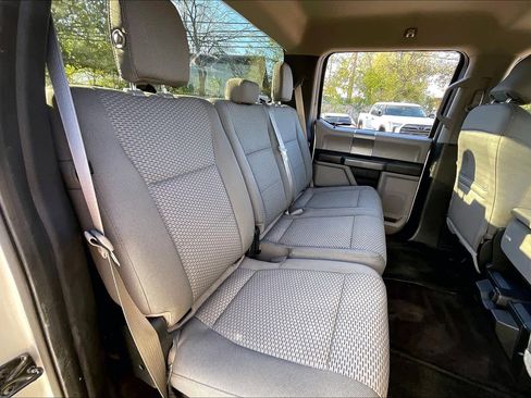 Used 2017 Ford F150 XLT w/ Equipment Group 301A Mid image 18