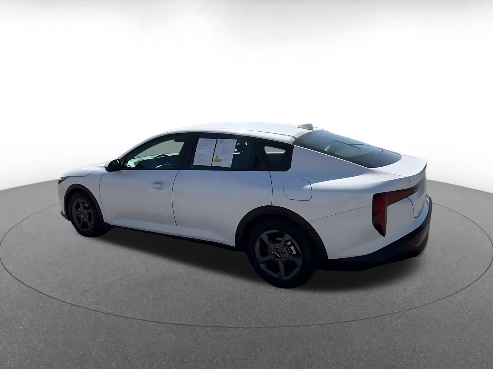 Used 2026 Kia K4 FWD image 9