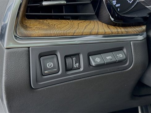 Used 2020 Cadillac XT5 Sportv w/ Platinum Package image 14