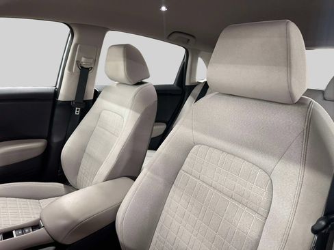 Certified 2024 Honda HR-V LX image 23