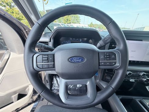 Used 2025 Ford F150 XLT w/ Equipment Group 301A Standard AWD/4WD image 12