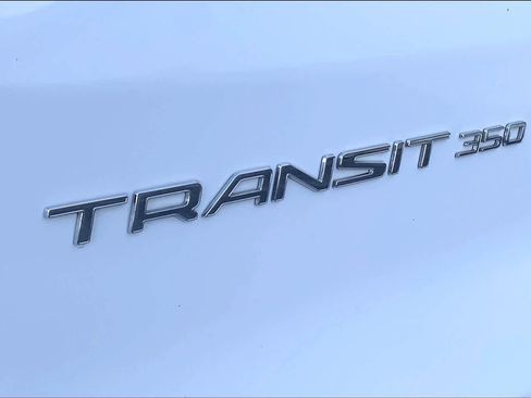 Used 2023 Ford Transit 350 XLT image 30