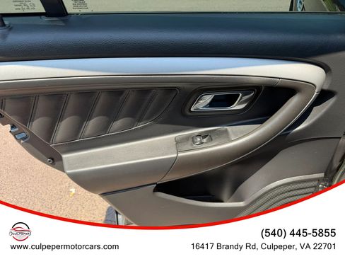 Used 2015 Ford Taurus SEL w/ Equipment Group 201A FWD image 11
