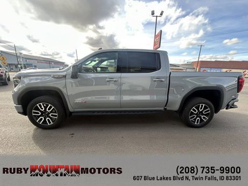 Used 2024 GMC Sierra 1500 AT4 w/ Technology Package AWD/4WD image 21