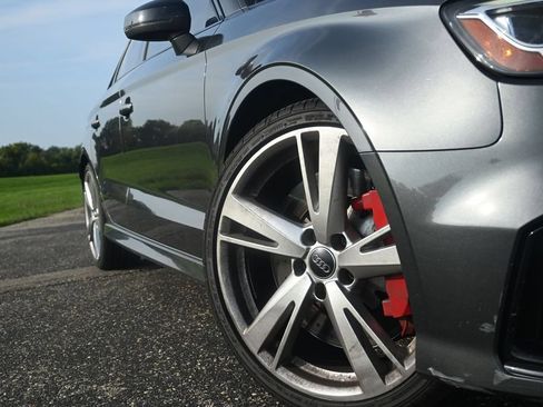 Used 2019 Audi RS 3 AWD/4WD image 4