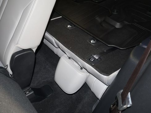 Certified 2024 Honda Pilot EX-L image 51