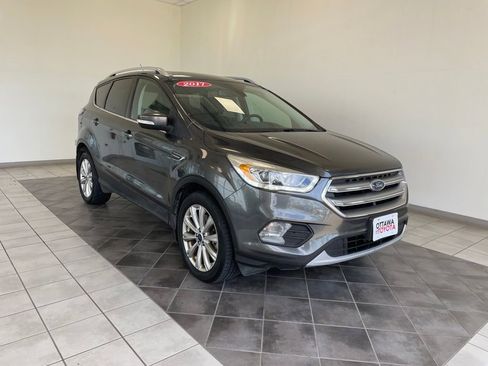 Used 2017 Ford Escape Titanium AWD/4WD image 1