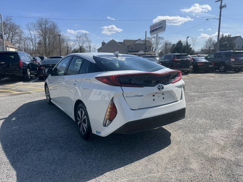 Used 2017 Toyota Prius Prime Plus image 13