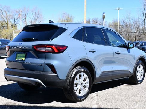 Used 2023 Ford Escape Active w/ Tech Pack #2 AWD/4WD image 6