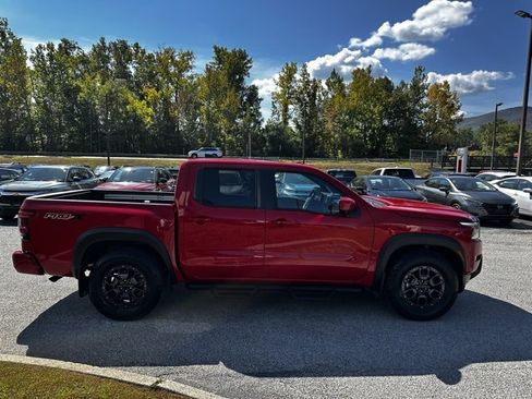 Used 2023 Nissan Frontier Pro-X w/ Pro-X Premium Package image 6