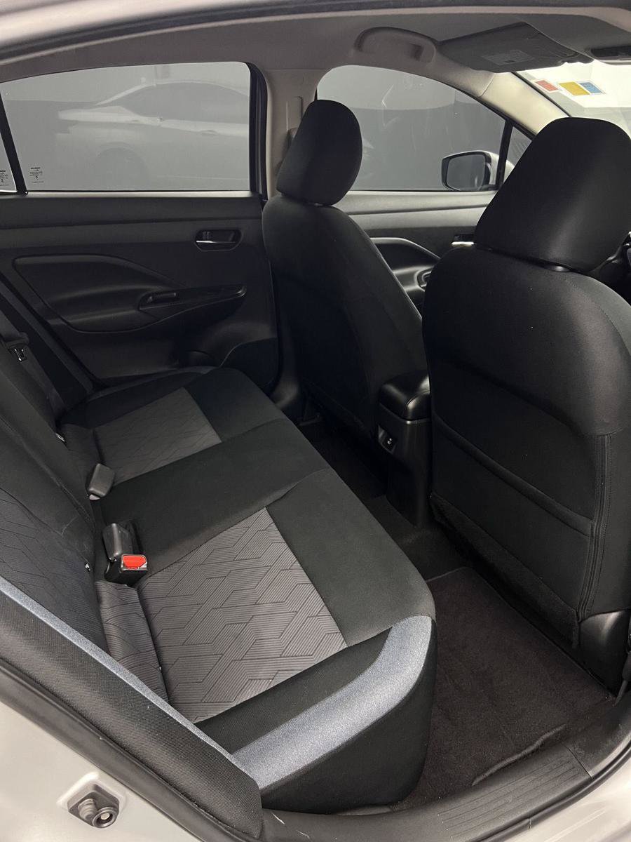 Used 2023 Nissan Versa SV FWD image 32