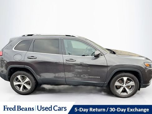 Used 2021 Jeep Cherokee Limited image 8