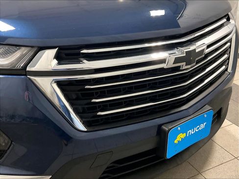 Used 2023 Chevrolet Traverse LT image 32