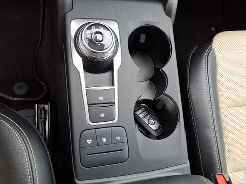 Used 2022 Ford Escape Titanium w/ Titanium Elite Package image 20