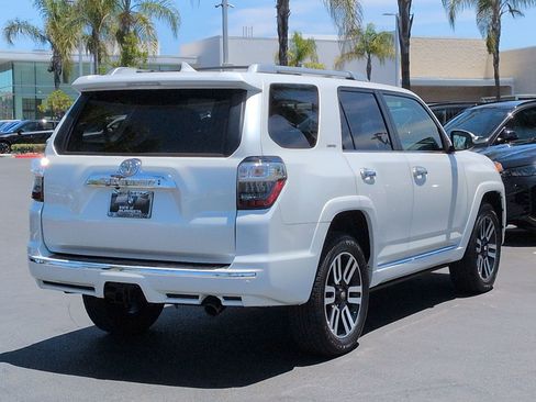Used 2024 Toyota 4Runner Limited AWD/4WD image 10