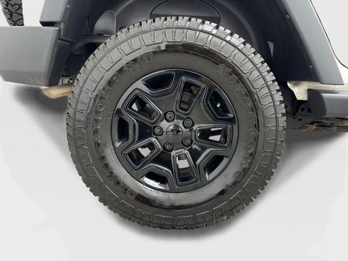Used 2017 Jeep Wrangler Unlimited Sport AWD/4WD image 46