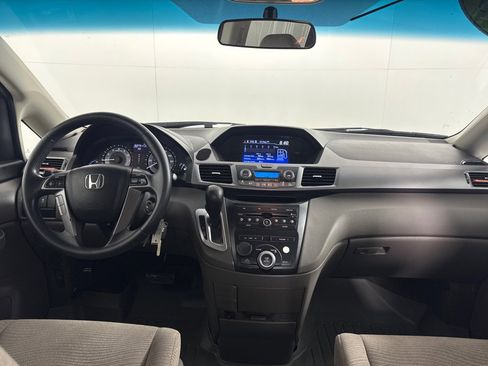 Used 2013 Honda Odyssey EX image 28