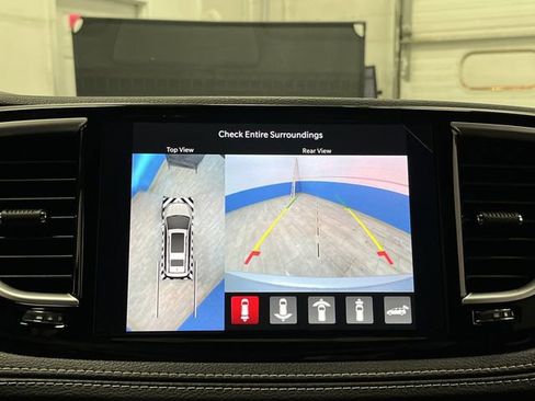 New 2026 Chrysler Pacifica Limited w/ S Appearance Package image 11