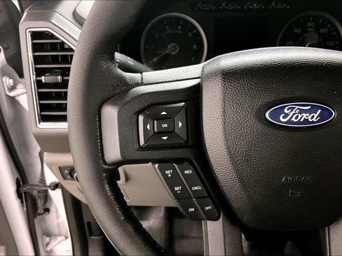 Used 2016 Ford F150 XLT w/ Equipment Group 302A Luxury AWD/4WD image 12