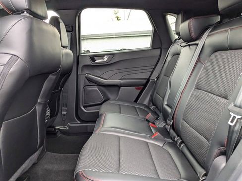 Used 2024 Ford Escape ST-Line Elite image 14