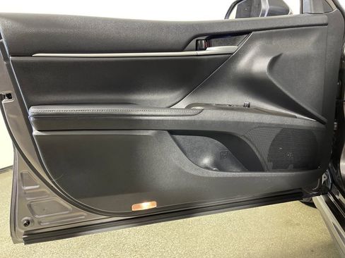 Certified 2022 Toyota Camry XSE FWD image 17