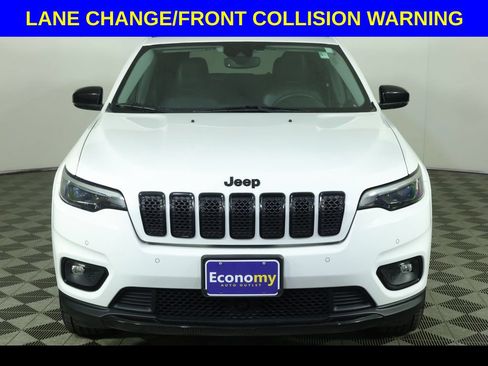 Used 2023 Jeep Cherokee Altitude Lux AWD/4WD image 10