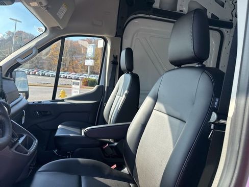 New 2026 Ford Transit 250 148 High Roof Extended AWD image 17
