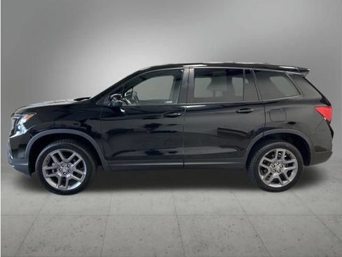 Certified 2023 Honda Passport EX-L image 3