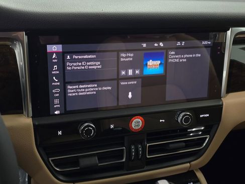 New 2026 Porsche Macan AWD/4WD image 16