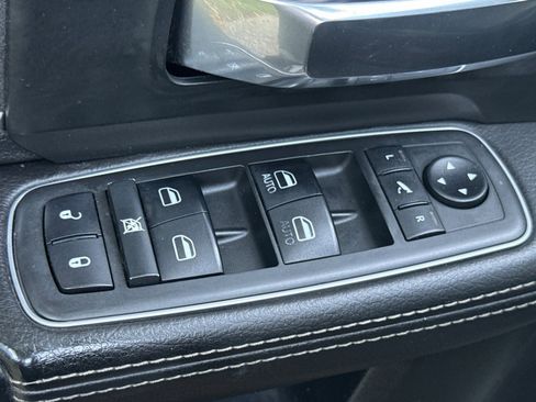 Used 2019 RAM 2500 Laramie image 13