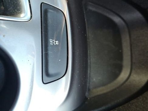 Used 2018 Chevrolet Malibu LS image 42