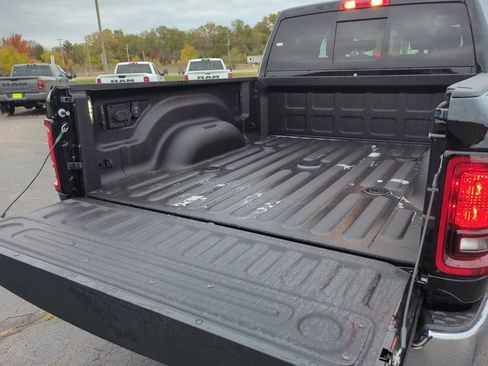 New 2026 RAM 2500 Tradesman AWD/4WD image 8
