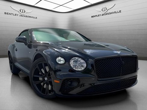 Certified 2022 Bentley Continental GT AWD/4WD image 1