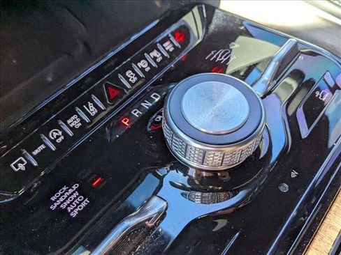 Used 2023 Jeep Grand Wagoneer L Series II w/ Rear Seat Video Group 1 image 13