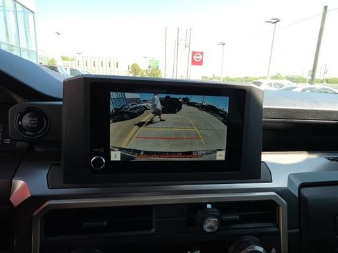 Used 2025 Toyota Tacoma SR5 image 19