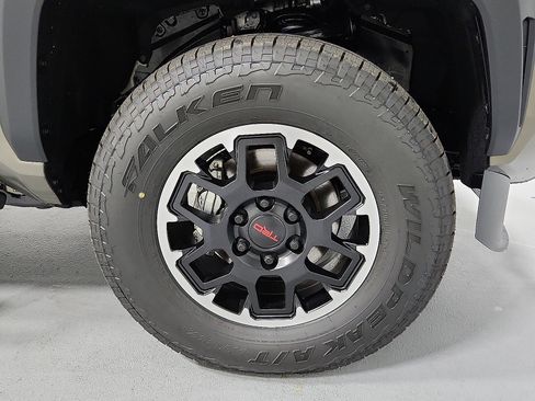 New 2026 Toyota Tacoma TRD Off-Road AWD/4WD image 6