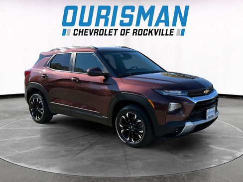 Used 2022 Chevrolet TrailBlazer LT w/ Convenience Package image 1