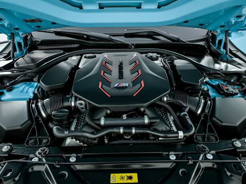 Used 2026 BMW M5 Touring w/ Executive Package image 17