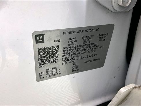 Used 2019 GMC Acadia Denali w/ Technology Package FWD image 27