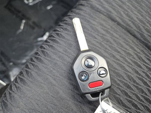 Used 2012 Subaru Legacy 2.5i Premium w/ All-Weather Pkg image 31