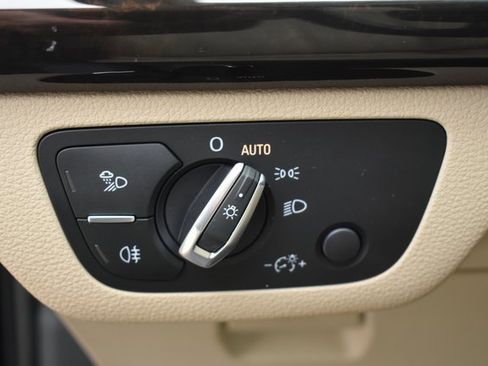 Used 2019 Audi Q5 2.0T Premium Plus w/ Premium Plus Package image 18