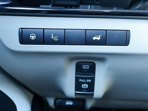 New 2026 Nissan Murano Platinum image 16